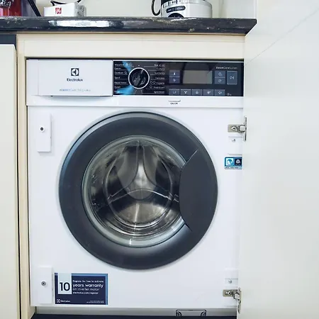 Luxurious House With Deluxe & Free Secured Parking Appartamento Sofia