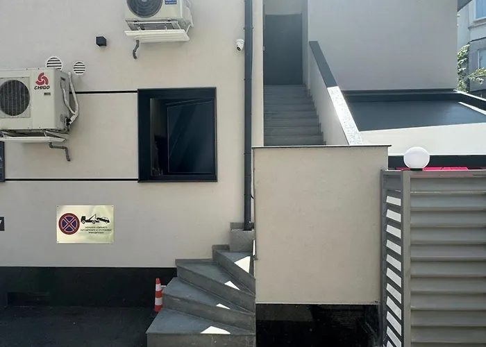 Luxurious House With Deluxe & Free Secured Parking * Sofia