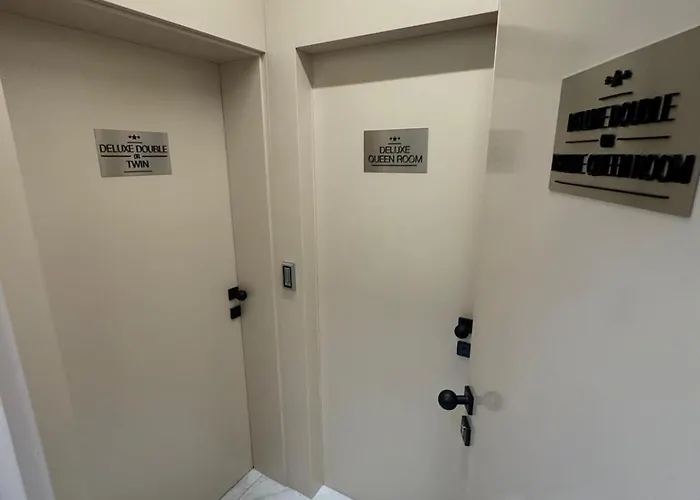 Luxurious House With Deluxe & Free Secured Parking * Sofia