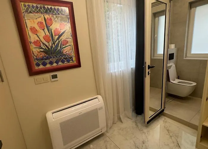 Luxurious House With Deluxe & Free Secured Parking * Sofia